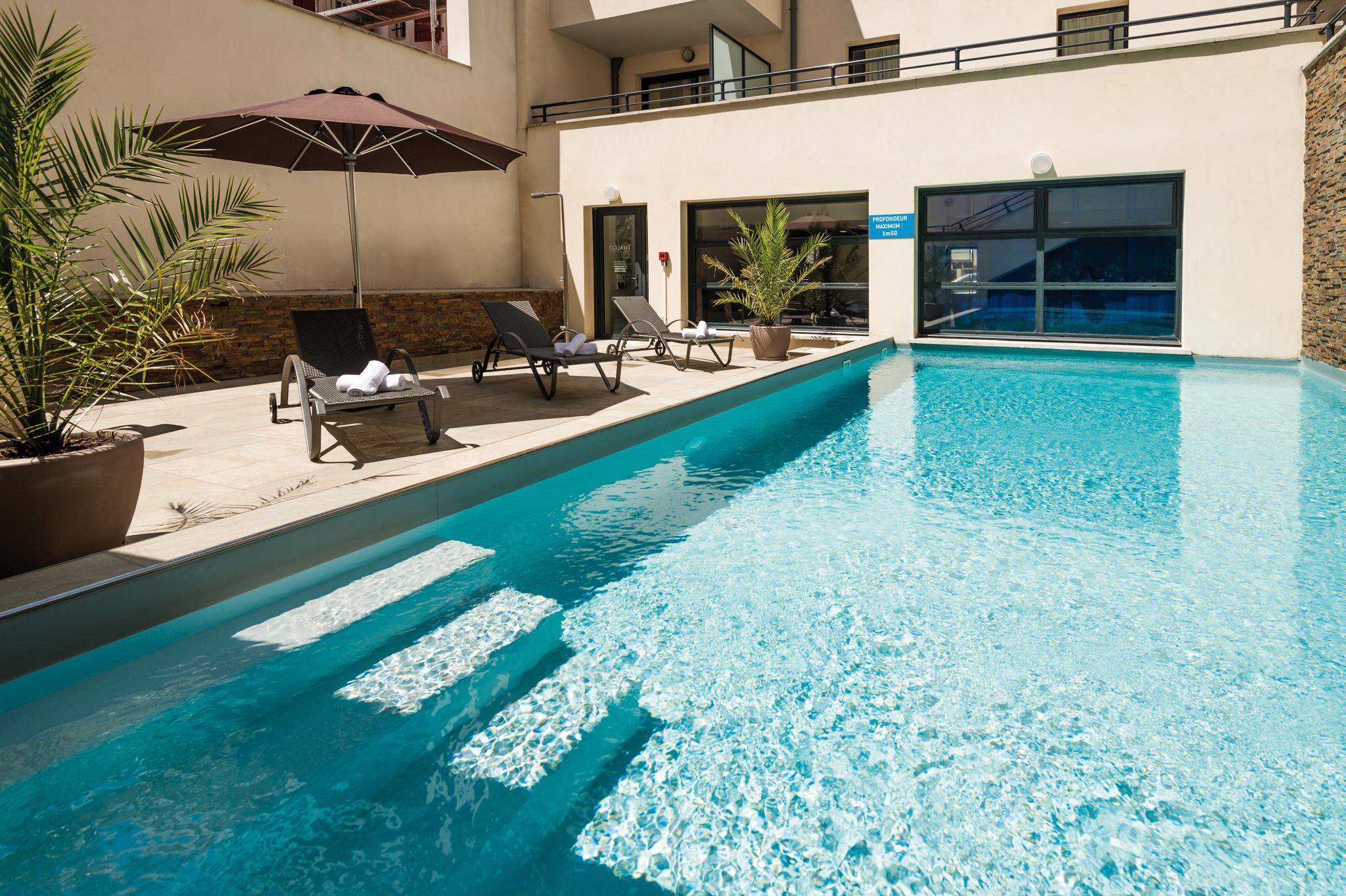Lagrange Vacances Les Patios Eugenie Биарриц Экстерьер фото